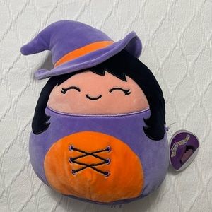 WINNIE SQUISHMALLOW